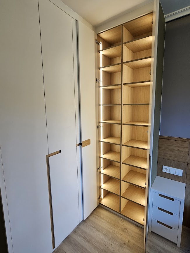 Armarios KIMER Ebanistería y Carpintería 